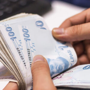 hukumetin memura son zam teklifine sendikalardan tepki bu rakam cok komik kabul edilemez bCWIImrh