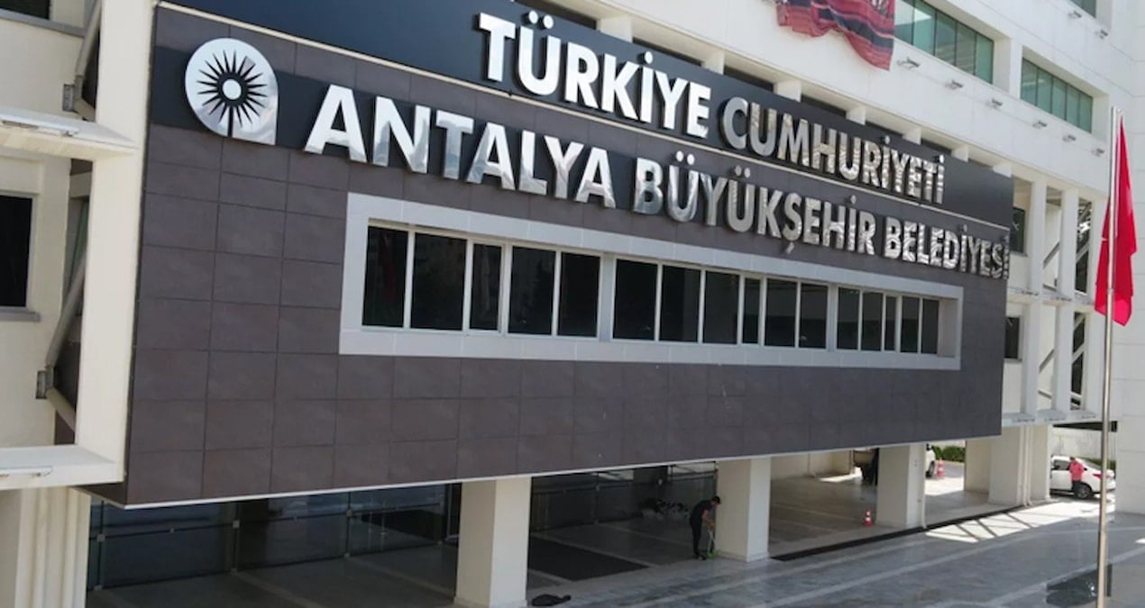 antalya buyuksehir belediyesi sorusturmasinda 5 kisi tutuklandi MM9Gad7K
