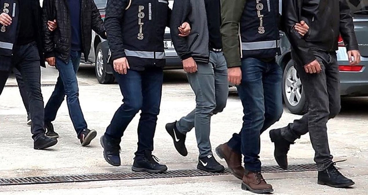 aydin nazillide uyusturucu operasyonunda 6 kisi tutuklandi zFu5LN8U