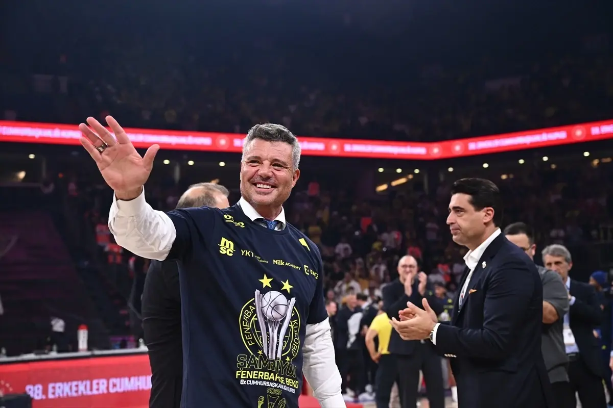 fenerbahce beko besiktasi gecti dzXals1b