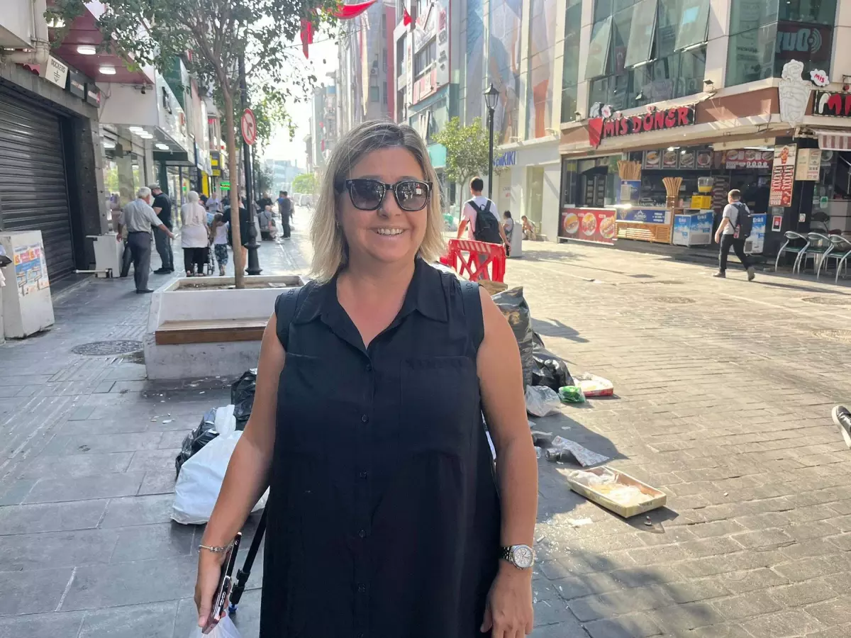 karsiyakada isciler yeniden is birakti zfG2IvBe