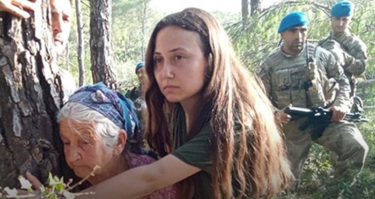 mucadelenin simge ismi zehra nine hayatini kaybetti GFpKrBYM