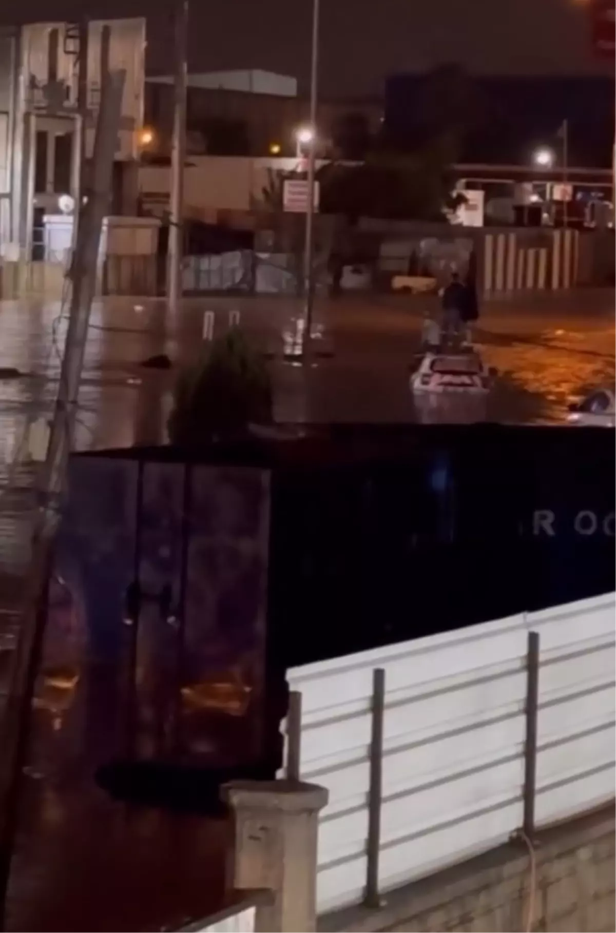 hatayda sel felaketi evler su basti SATr7UhT.jpg