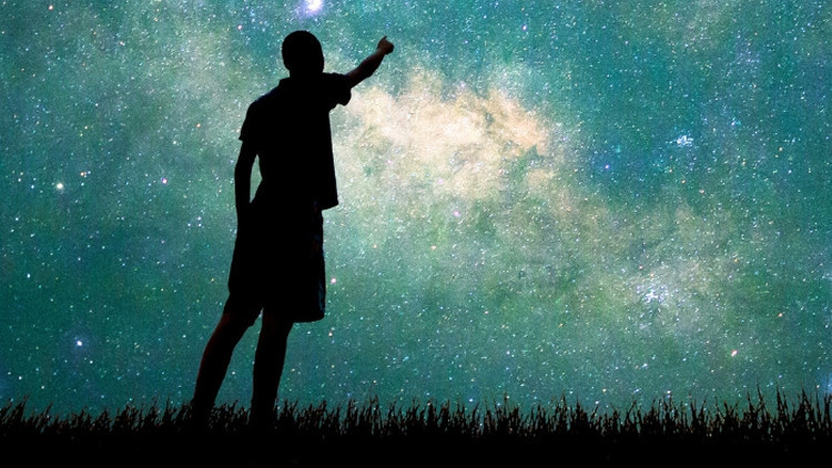 insanlar evrendeki tek zeki canli olabilir mi GvQ7ZIBV