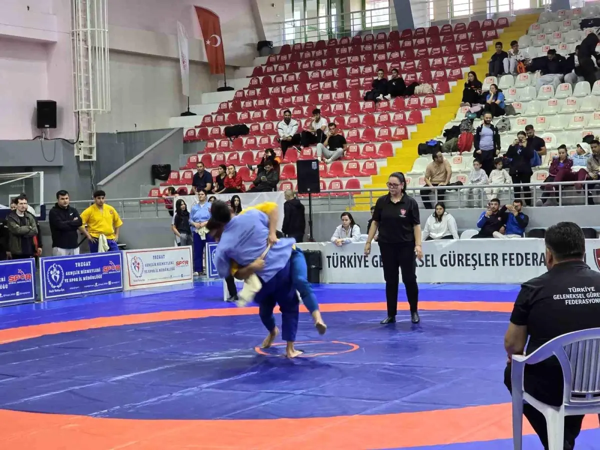 yozgatta kusak guresi turkiye sampiyonasi duzenlendi lMDi4GQJ