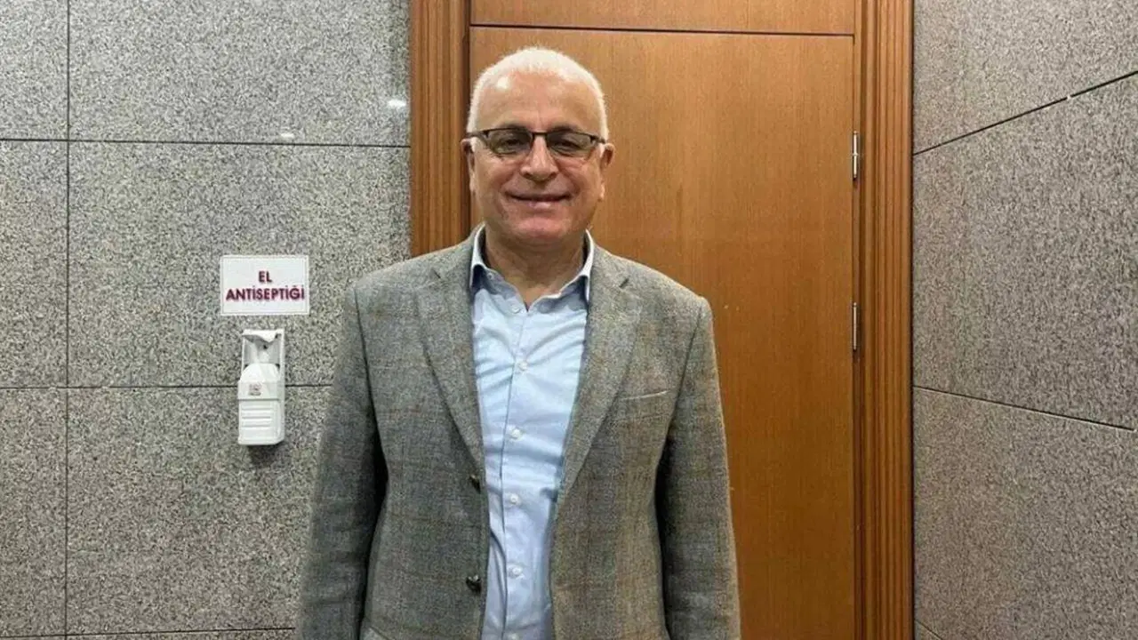 Merdan Yanardağ’dan Tele1 Mesajı: “Susturulamadık, Şimdi Satışa Çıkardılar”