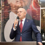 İZMİR'DE İZBETON SORUŞTURMASINDA 9 ŞÜPHELİ ADLİYEYE SEVK EDİLDİ CHP ANKARA İL BAŞKANI ÜMİT ERKOL VE BERABERİNDEKİ 8 ŞÜPHELİ ADLİYEYE SEVK EDİLDİ